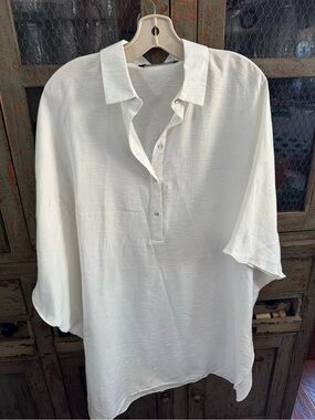 Zara White Casual Button-Down kaftan
